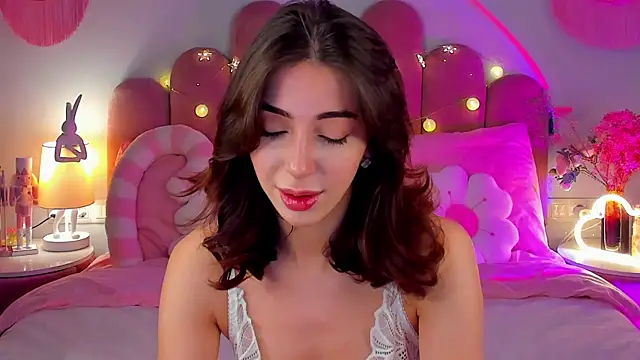 ElsaYoung online show from January 8, 2026, 8:22 pm