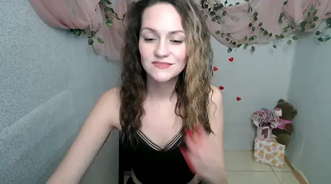 Lina Star S online show from December 13, 2024, 12:17 pm