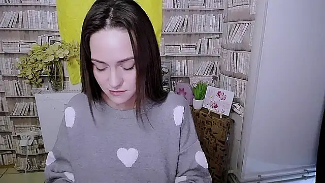 Snapshot of Lina_Star_S chatting on October 7, 2025, 5:59 am Lina Star S online show from October 7, 2025, 5:59 am