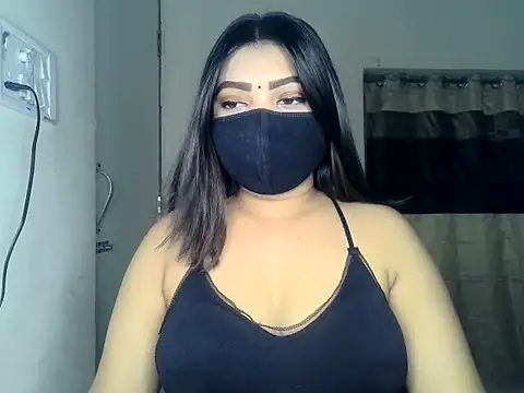 ishi Beauty online show from May 17, 2026, 4:32 am