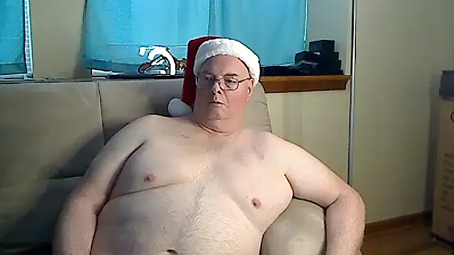 harley99574 online show from December 13, 2024, 2:05 pm