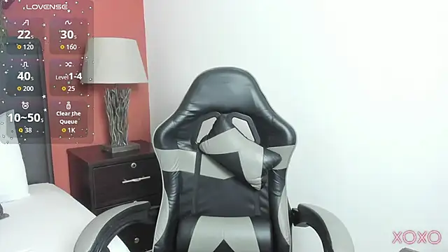 linda rios  online show from March 12, 2026, 8:26 pm