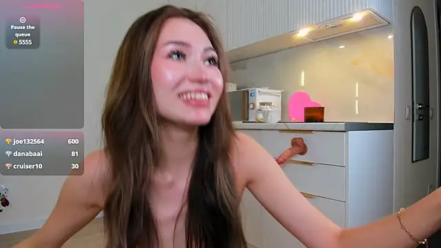 Snapshot of shellikeangel chatting on February 13, 2025, 8:55 pm shellikeangel online show from February 13, 2025, 8:55 pm