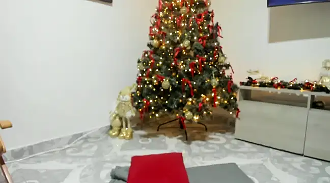 davinacaro online show from December 31, 2024, 1:36 am