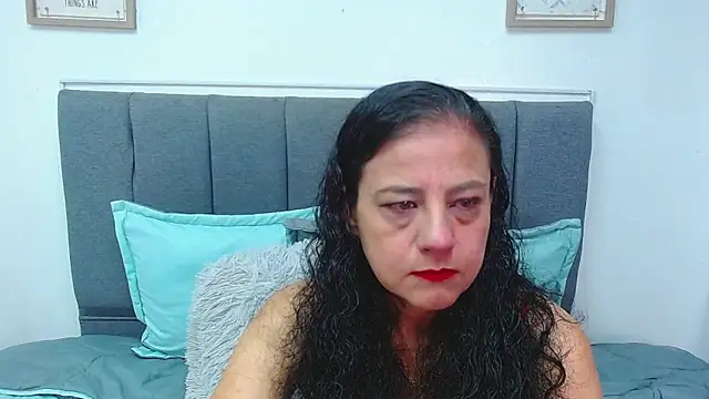 sasi luna online show from February 6, 2025, 3:41 pm
