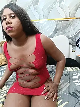CamilosaOrtega online show from June 18, 2026, 12:09 pm