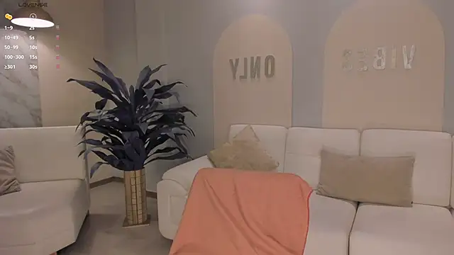 IsabelBornner online show from March 4, 2026, 6:36 pm