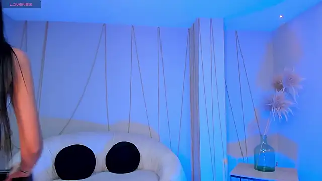 BellaCarteer  online show from February 20, 2025, 11:53 am