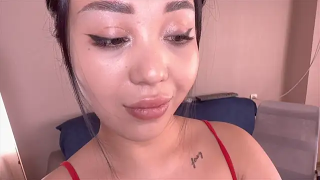 PurrrfectMiko online show from August 1, 2026, 3:17 am