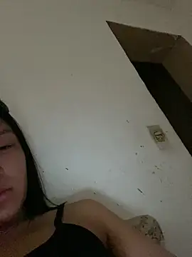 gabrielly27891 online show from January 4, 2025, 4:32 pm