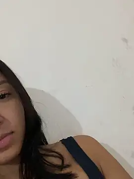 gabrielly27891 online show from March 3, 2025, 10:20 pm