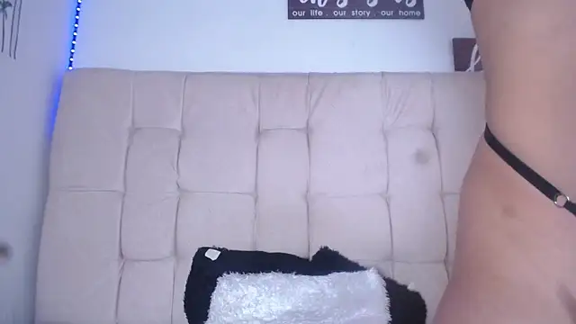 mariilulp303av online show from January 8, 2025, 4:55 am