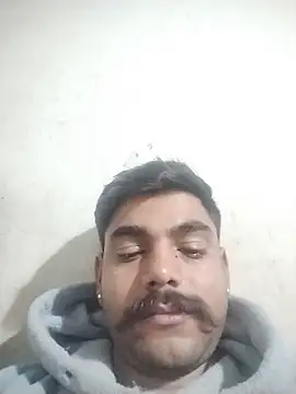 Snapshot of Solomen00 chatting on January 4, 2025, 4:54 pm Solomen00 online show from January 4, 2025, 4:54 pm