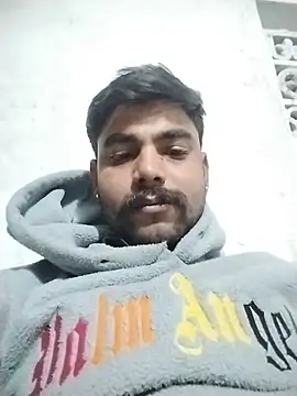 Snapshot of Solomen00 chatting on January 9, 2025, 4:39 pm Solomen00 online show from January 9, 2025, 4:39 pm