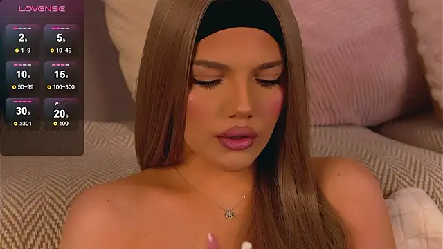 Graciane Lee online show from March 14, 2026, 11:37 am