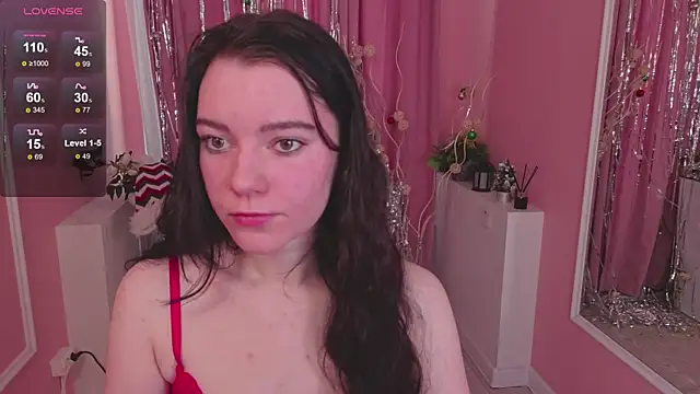 Lana  Cute  online show from December 18, 2024, 9:58 am