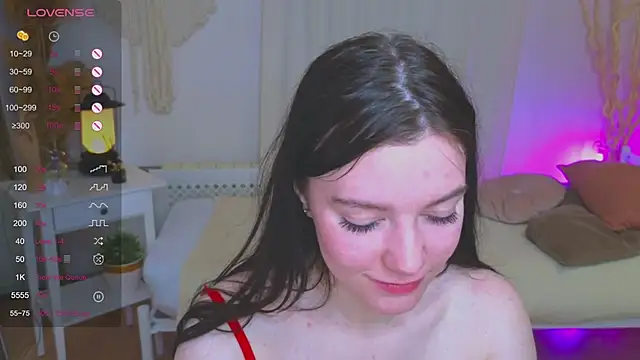 Lana  Cute  online show from January 21, 2025, 4:58 pm