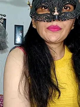 Snapshot of sexy_bhabhi69 chatting on April 13, 2026, 5:18 pm sexy bhabhi69 online show from April 13, 2026, 5:18 pm