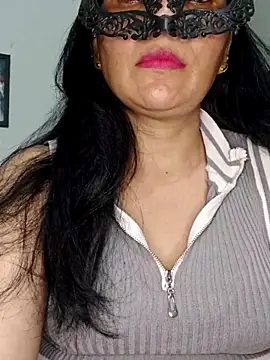 Snapshot of sexy_bhabhi69 chatting on April 18, 2026, 6:23 pm sexy bhabhi69 online show from April 18, 2026, 6:23 pm