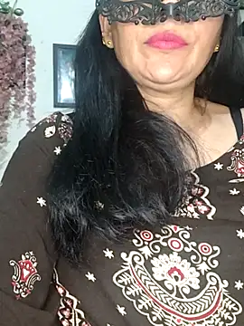 Snapshot of sexy_bhabhi69 chatting on April 20, 2026, 5:05 pm sexy bhabhi69 online show from April 20, 2026, 5:05 pm