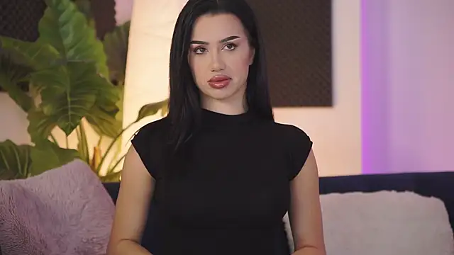 Jenna Day online show from September 18, 2025, 5:42 am