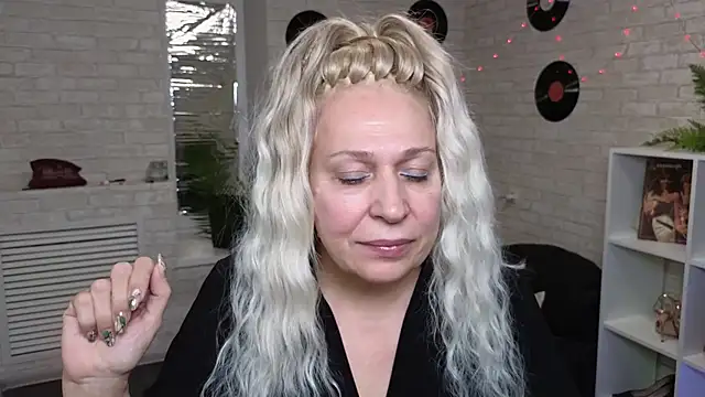 Snapshot of Penelope_Pinky chatting on December 26, 2024, 8:42 pm Penelope Pinky online show from December 26, 2024, 8:42 pm