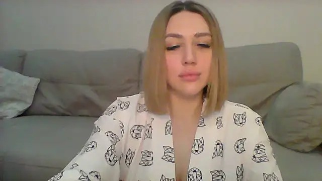 VickyLove047 online show from January 18, 2025, 9:34 am