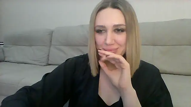 VickyLove047 online show from February 1, 2025, 12:07 am