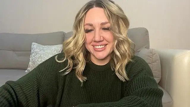 VickyLove047 online show from October 8, 2025, 4:48 pm