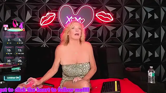 Snapshot of anastasiaxxx72 chatting on July 6, 2026, 2:08 am anastasiaxxx72 online show from July 6, 2026, 2:08 am