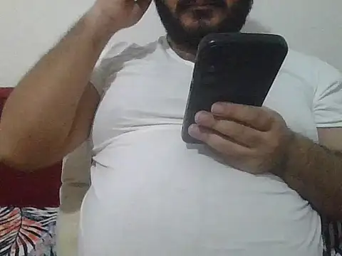 Snapshot of UrfavSlaveBitch chatting on November 26, 2025, 4:52 pm UrfavSlaveBitch online show from November 26, 2025, 4:52 pm