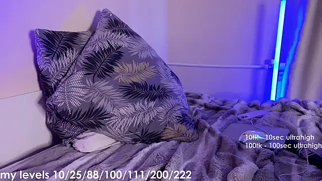 Snapshot of _xxtina chatting on February 22, 2026, 11:20 am xxtina online show from February 22, 2026, 11:20 am