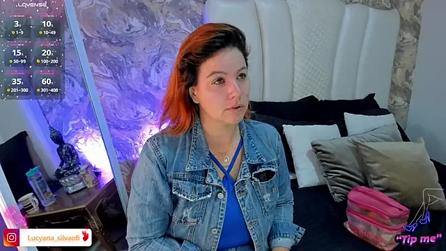 LucyanaSilva online show from February 3, 2025, 11:09 am