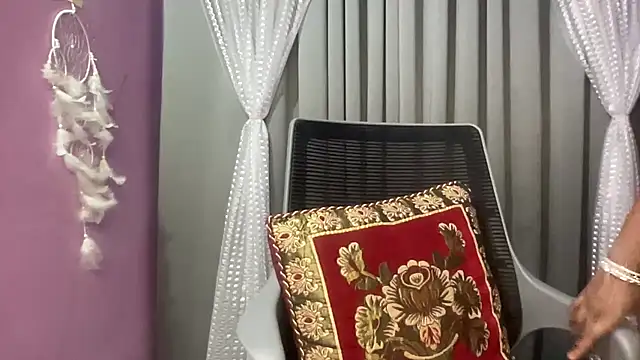 Snapshot of fairyC_for_u chatting on October 11, 2025, 12:26 pm fairyC for u online show from October 11, 2025, 12:26 pm