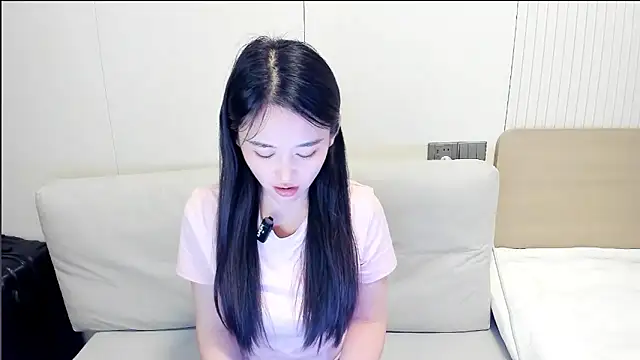 Snapshot of CN-Babycat chatting on September 19, 2025, 9:00 am CN-Babycat online show from September 19, 2025, 9:00 am