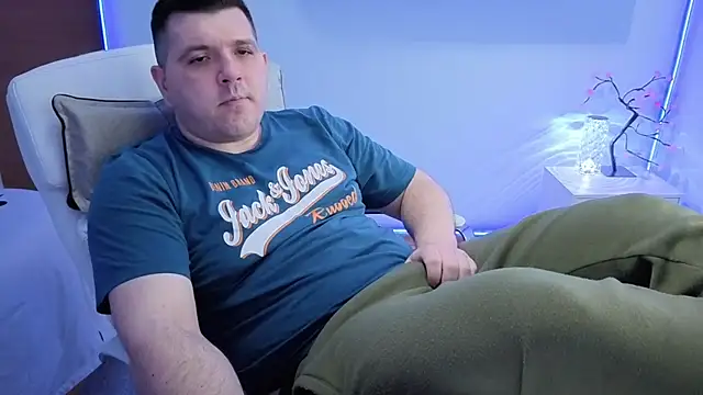 Snapshot of JasonJacks chatting on May 16, 2026, 4:31 am JasonJacks online show from May 16, 2026, 4:31 am