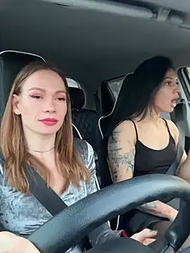 JulliaVegas online show from December 18, 2024, 9:25 am