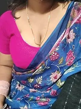 Snapshot of Tamilsathya2024 chatting on November 12, 2025, 2:45 am Tamilsathya2024 online show from November 12, 2025, 2:45 am