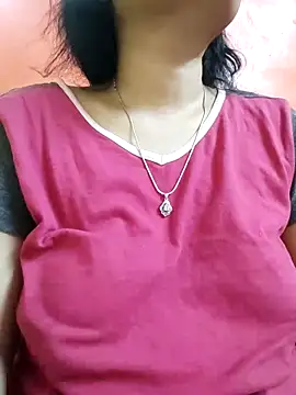 Snapshot of sunita-doll chatting on March 17, 2025, 4:43 pm sunita-doll online show from March 17, 2025, 4:43 pm