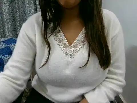 Snapshot of chavi_12 chatting on December 27, 2024, 10:05 pm chavi 12 online show from December 27, 2024, 10:05 pm