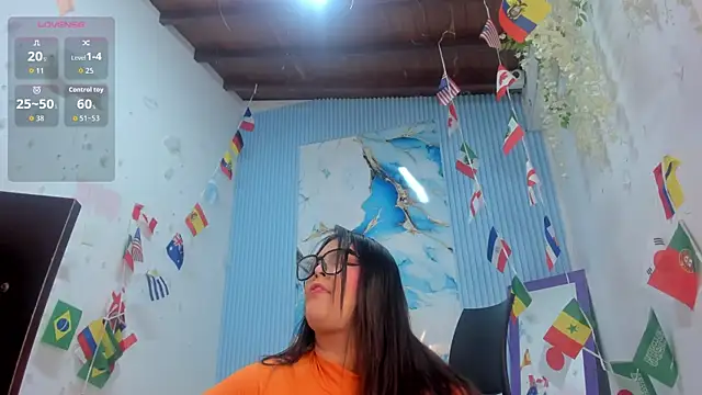 Danniela18  online show from July 31, 2026, 11:42 am