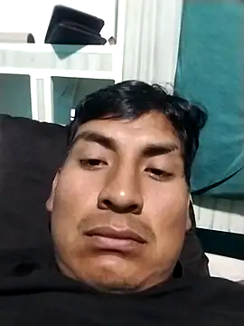 Snapshot of Ruizito27e chatting on October 3, 2025, 9:56 pm Ruizito27e online show from October 3, 2025, 9:56 pm