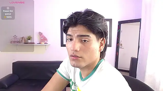 Bigmark18 online show from December 19, 2024, 8:23 pm