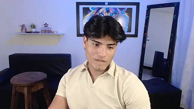 Bigmark18 online show from February 10, 2025, 11:23 pm