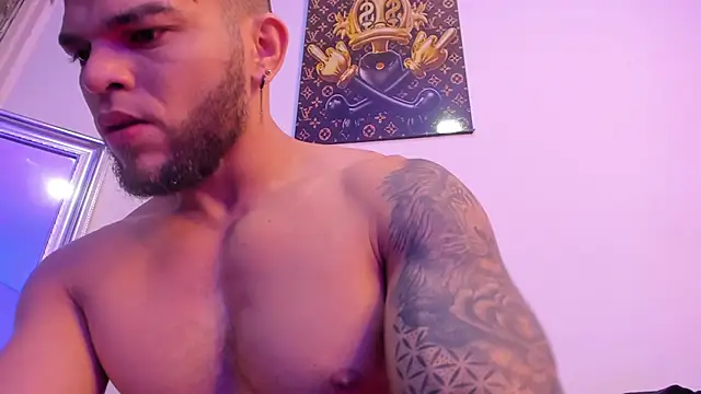 Snapshot of vincent_carusso94 chatting on January 24, 2025, 10:08 pm vincent carusso94 online show from January 24, 2025, 10:08 pm