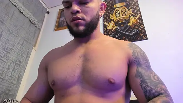 Snapshot of vincent_carusso94 chatting on May 9, 2026, 11:32 pm vincent carusso94 online show from May 9, 2026, 11:32 pm
