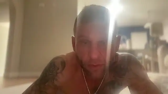 heavyhitta83 online show from December 17, 2024, 3:06 am