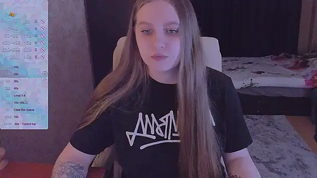 Snapshot of Alice_Dreamgirl_ chatting on January 11, 2025, 2:15 pm Alice Dreamgirl online show from January 11, 2025, 2:15 pm