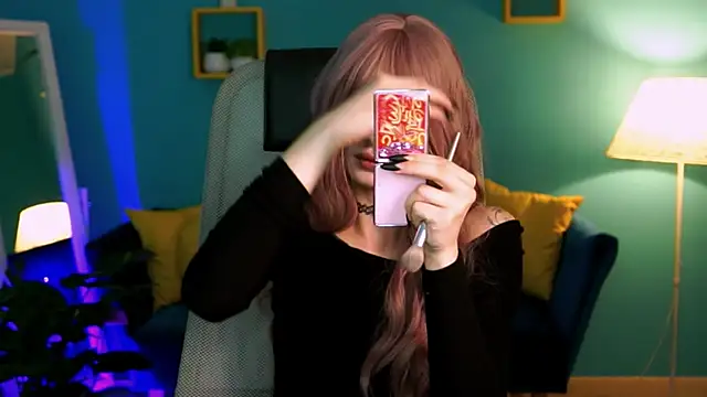 Snapshot of JadeCastle_ chatting on March 16, 2025, 2:21 am JadeCastle online show from March 16, 2025, 2:21 am