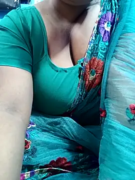 Hot-Manshi2 online show from October 20, 2025, 7:03 pm